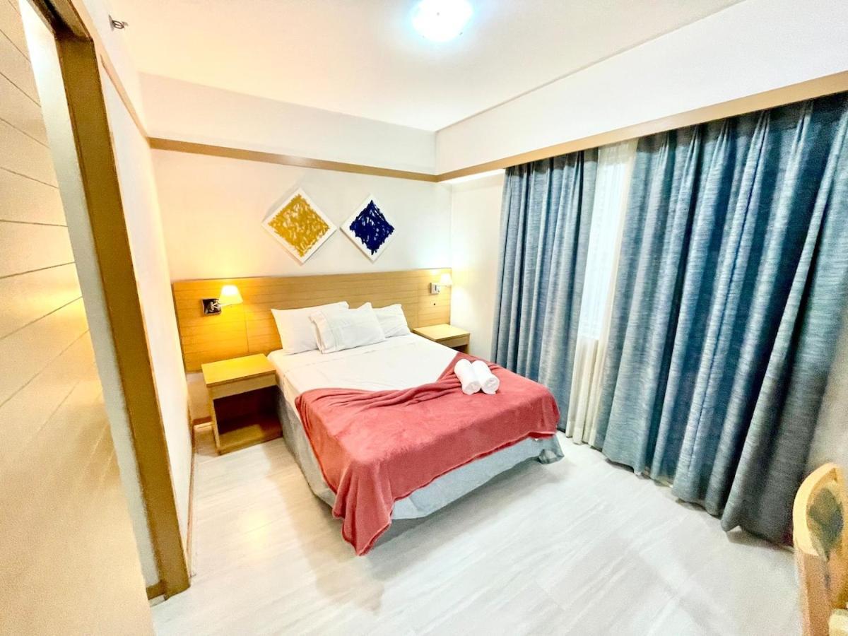 Apartamento 1205 - Classic Bela Cintra - Perto Tudo, Piscina, Academ, 1 Vaga, Tv